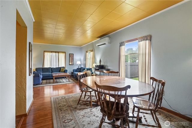 612 W Cherry Street, Centralia, WA 98531