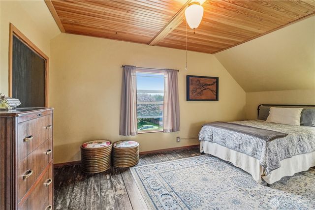 612 W Cherry Street, Centralia, WA 98531