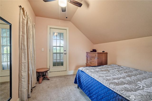 612 W Cherry Street, Centralia, WA 98531