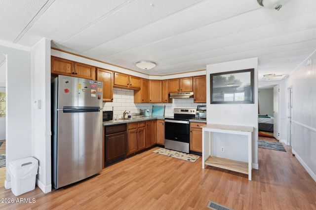 1823 S HILTON Road, Apache Junction, AZ 85119