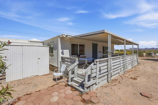 1823 S HILTON Road, Apache Junction, AZ 85119