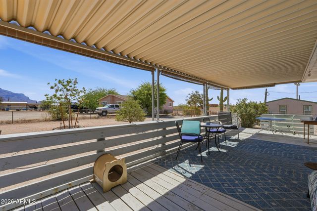 1823 S HILTON Road, Apache Junction, AZ 85119