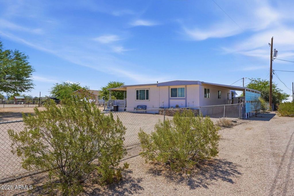 1823 S HILTON Road, Apache Junction, AZ 85119 — photo 3