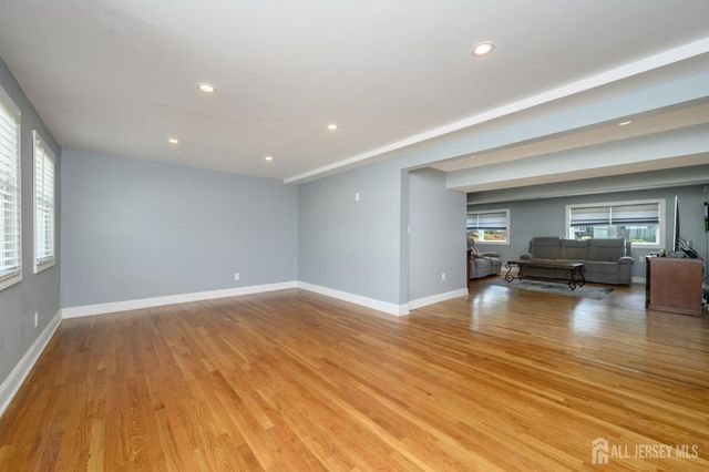 85 Athens Avenue, South Amboy, NJ 08879