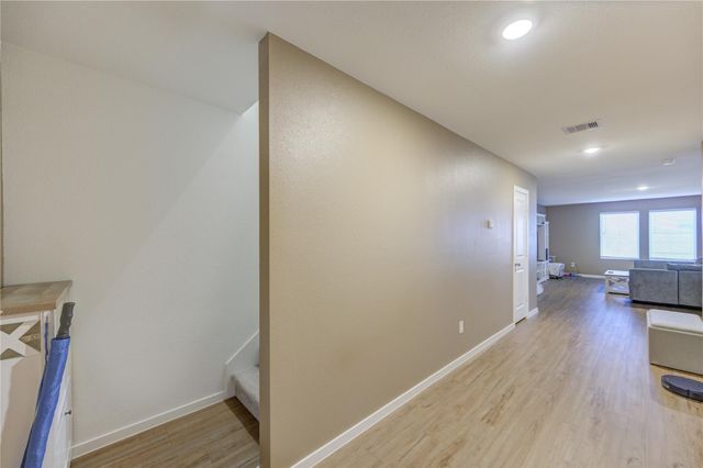 1111 Rustic Willow Drive, Beasley, TX 77417