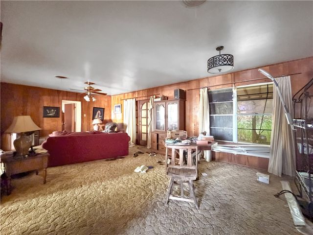 4221 Dolphin Pl, Corpus Christi, TX 78411