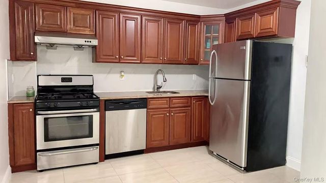 13215 41st Avenue 3A, Flushing, NY 11355