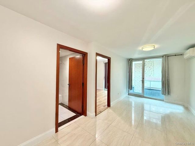 13215 41st Avenue 3A, Flushing, NY 11355