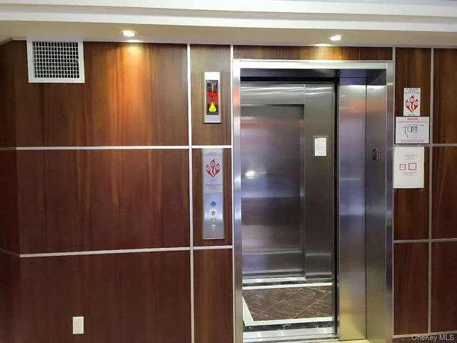 13215 41st Avenue 3A, Flushing, NY 11355