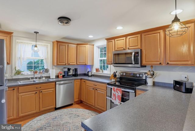 44 WASHINGTON ST, Dover, DE 19901