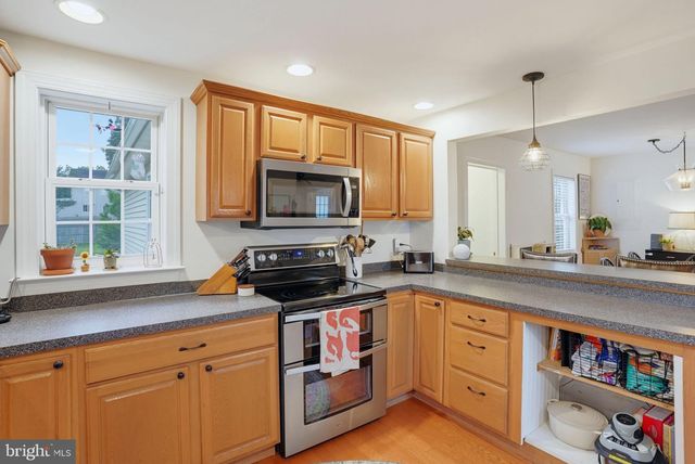 44 WASHINGTON ST, Dover, DE 19901