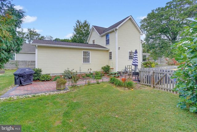 44 WASHINGTON ST, Dover, DE 19901