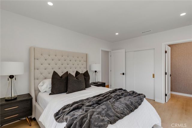 13131 Crewe Street, North Hollywood, CA 91605