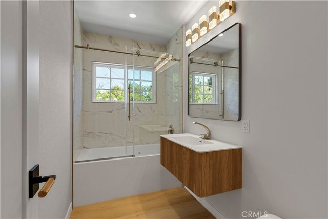 13131 Crewe Street, North Hollywood, CA 91605