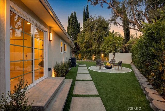 13131 Crewe Street, North Hollywood, CA 91605