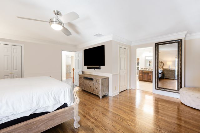 5936 Woodland Hills Dr, Nashville, TN 37211