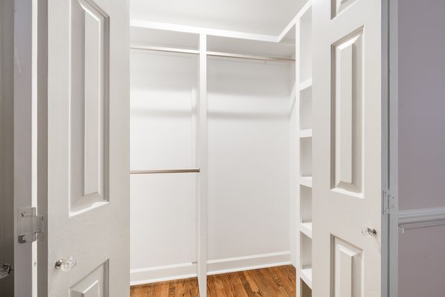 5936 Woodland Hills Dr, Nashville, TN 37211