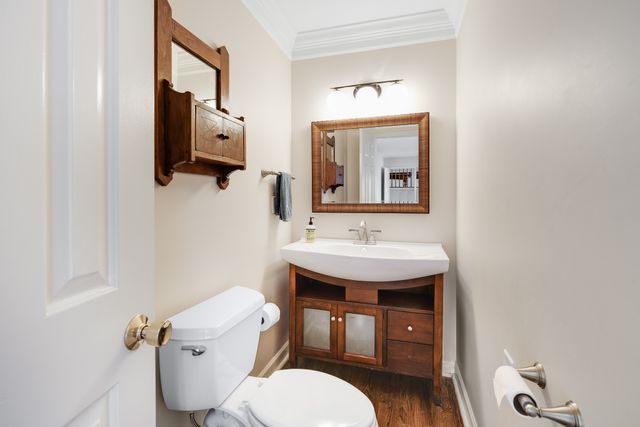 5936 Woodland Hills Dr, Nashville, TN 37211