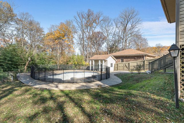 5936 Woodland Hills Dr, Nashville, TN 37211