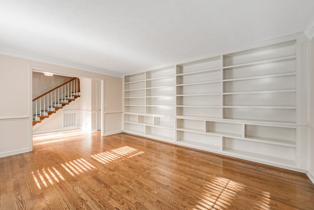 5936 Woodland Hills Dr, Nashville, TN 37211