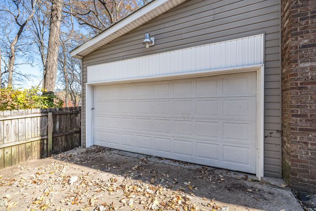 5936 Woodland Hills Dr, Nashville, TN 37211