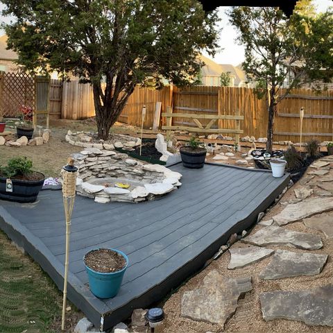 905 Academy Oaks DR, San Marcos, TX 78666