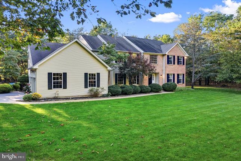 3 TRANQUILITY CT, SOUTHAMPTON, NJ 08088 — exterior