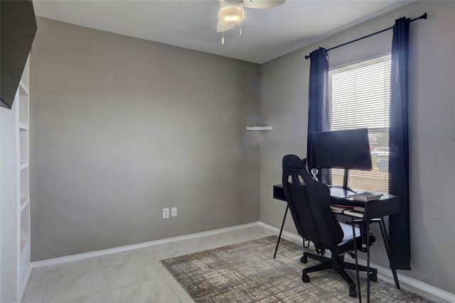 204 Deer Run Drive, Sanger, TX 76266