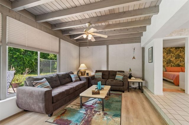 1251 HOLIDAY DRIVE, Tarpon Springs, FL 34689