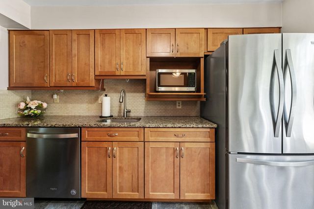 7027 SOLOMON SEAL CT, Springfield, VA 22152