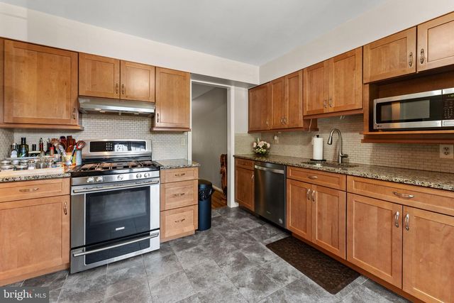 7027 SOLOMON SEAL CT, Springfield, VA 22152