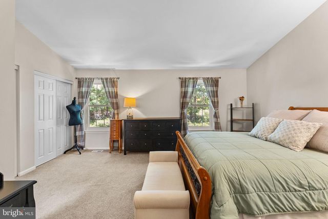 7027 SOLOMON SEAL CT, Springfield, VA 22152