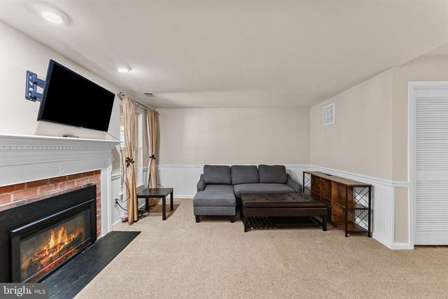 7027 SOLOMON SEAL CT, Springfield, VA 22152