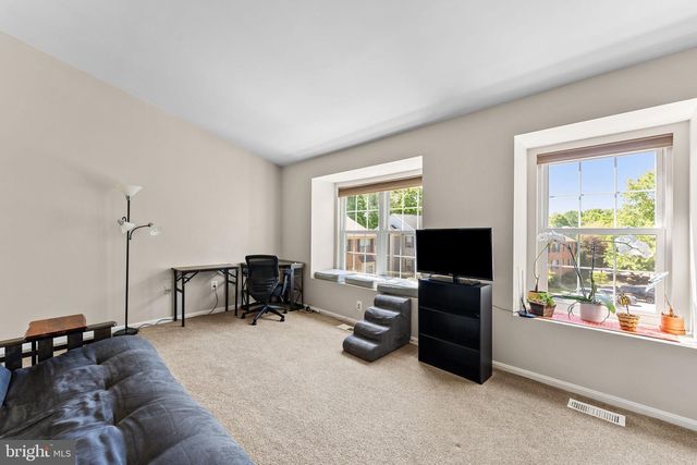 7027 SOLOMON SEAL CT, Springfield, VA 22152