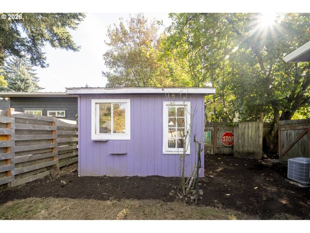 5026 Ne 57TH Ave, Portland, OR 97218