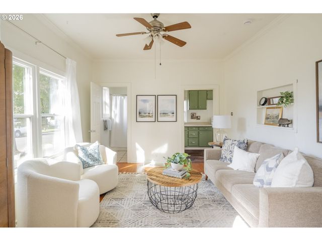 5026 Ne 57TH Ave, Portland, OR 97218