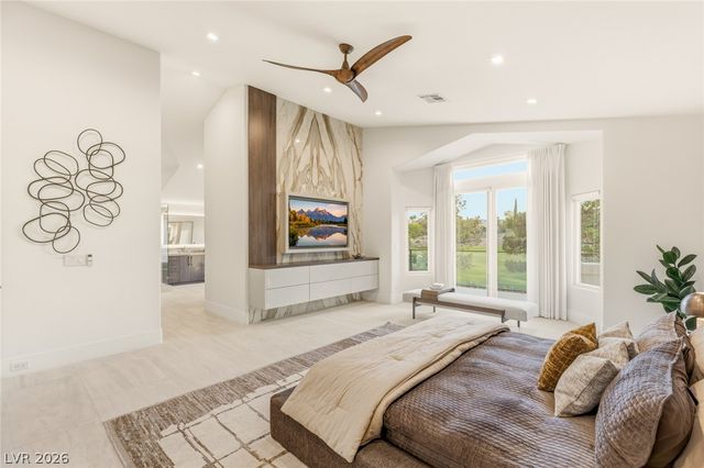 1833 Corta Bella Drive, Las Vegas, NV 89134