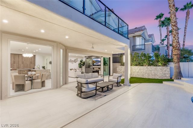 1833 Corta Bella Drive, Las Vegas, NV 89134