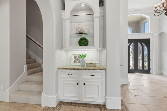 10 Lake Sterling Gate Drive, Spring, TX 77379