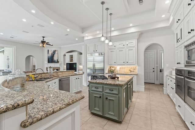 10 Lake Sterling Gate Drive, Spring, TX 77379