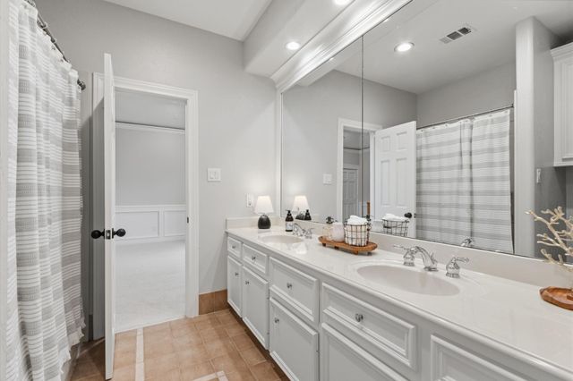 10 Lake Sterling Gate Drive, Spring, TX 77379