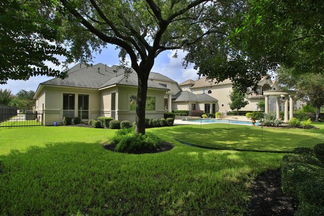 10 Lake Sterling Gate Drive, Spring, TX 77379