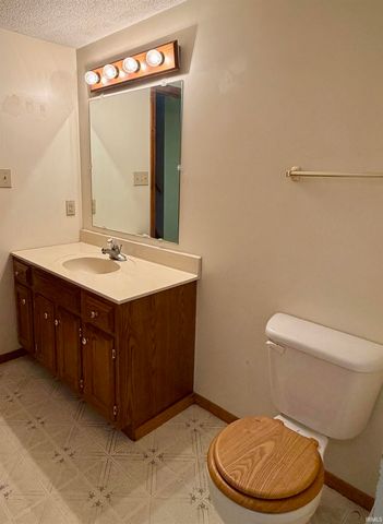 4010 S Rogers Street, Bloomington, IN 47403