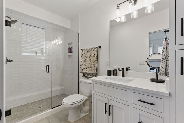 2002 Manchester Ave, Nashville, TN 37218