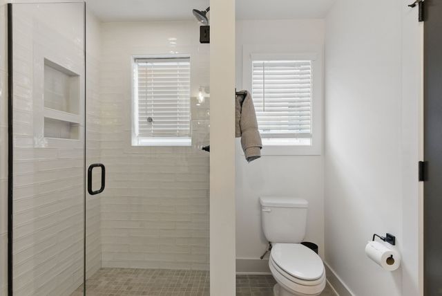 2002 Manchester Ave, Nashville, TN 37218