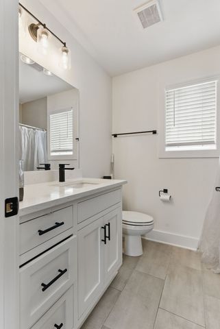 2002 Manchester Ave, Nashville, TN 37218