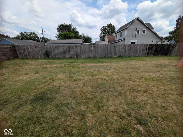 2222 Martha Street, Indianapolis, IN 46221