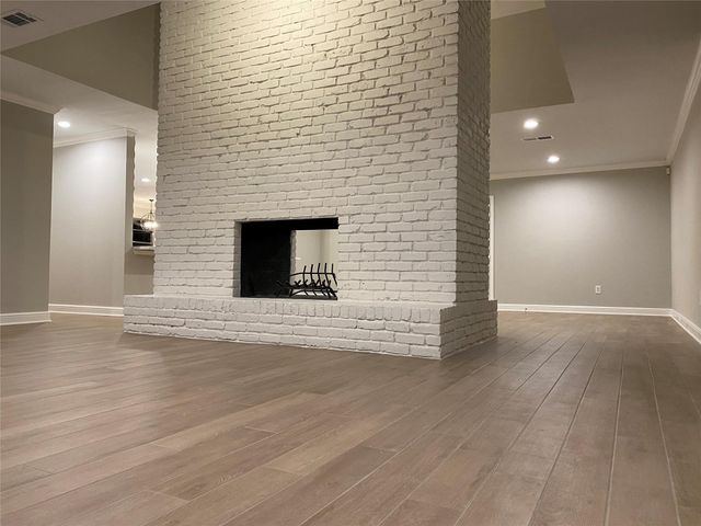 10610 Chevy Chase Drive, Houston, TX 77042