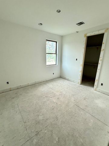 711 E 26th Street, Houston, TX 77009