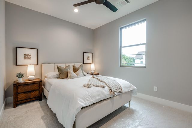 711 E 26th Street, Houston, TX 77009
